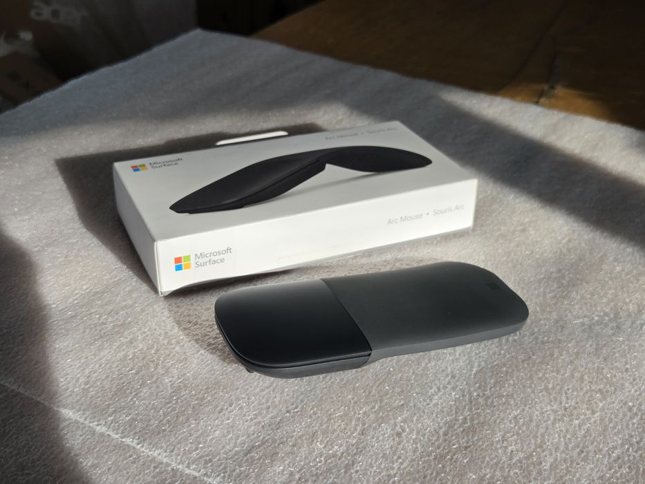 Безпровідна мишка Microsoft Arc Mouse