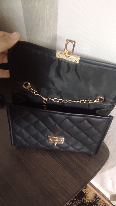 Продам сумку нова