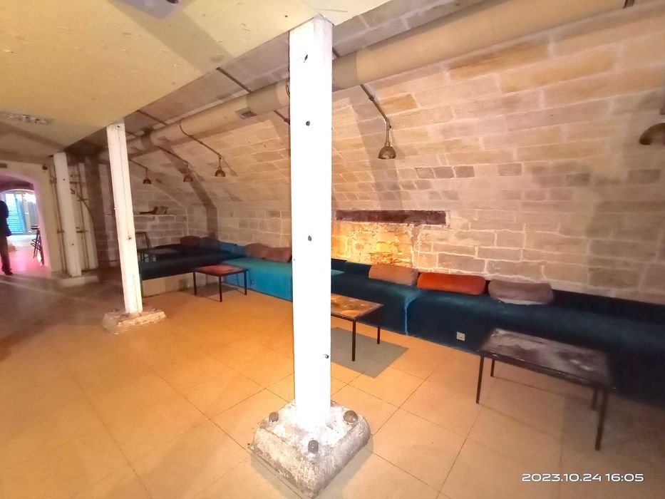 Аренда Сдам Паб 180м² Фасад Бунина,33/ пер Красный/ Кальян Караоке Бар