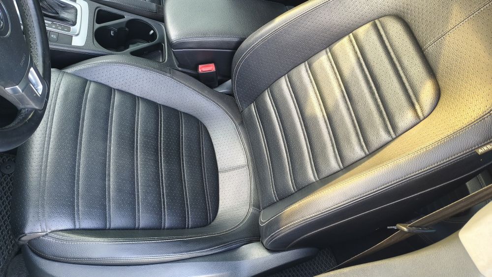 Продам Volkswagen Passat CC 2.0 бензин. 2012 року. По Америці 2013 рік