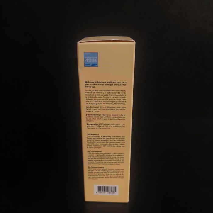 Krem BB Jigott Signature Sunscreen B.B Cream SPF 50+