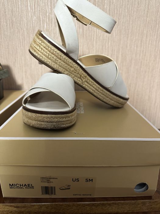 Босаніжки . Розмір 35