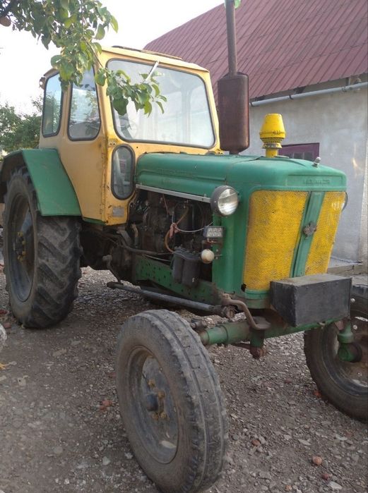 Трактор ЮМЗ сільськогосподарський