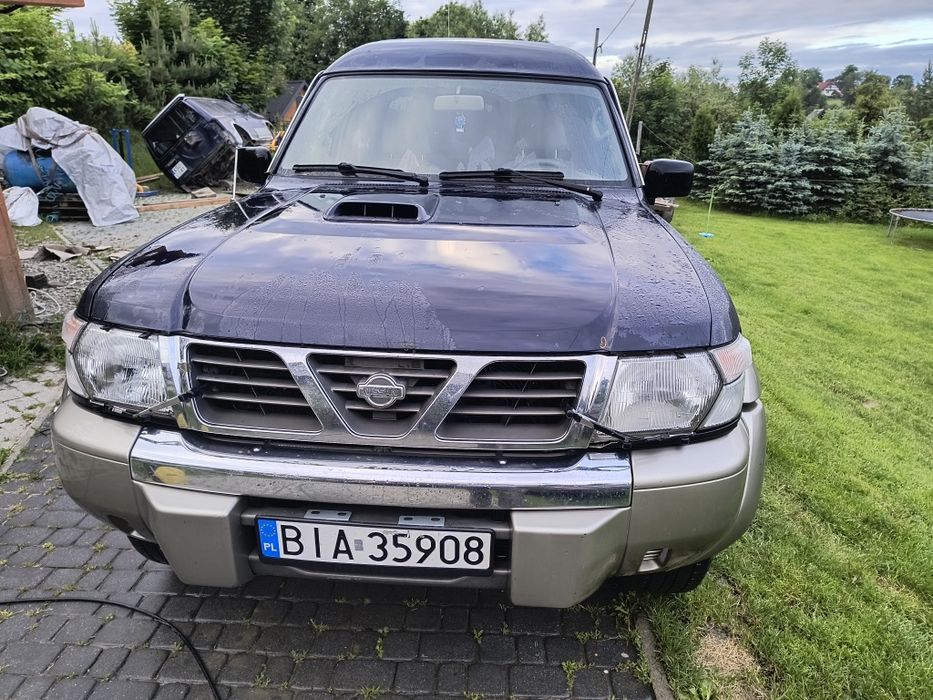 Nissan Patrol 3.0 TDI  2000r. Nie męczony jeszcze w lesie.
