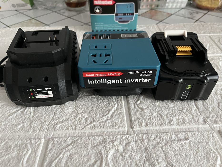 Комплект інвертор 18/220 зарядне, батарея.