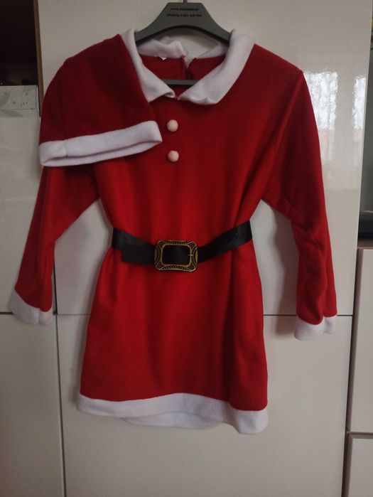 Strój Mikołajki 140-146