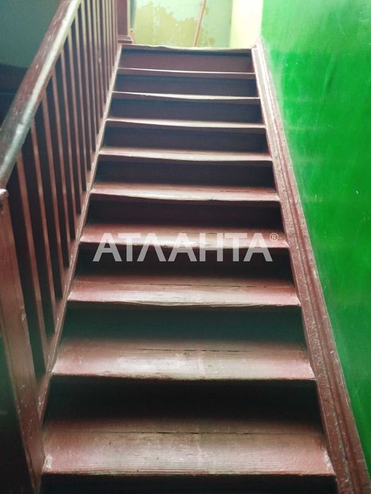 2 комнатная квартира мебель техника   палисадник гараж