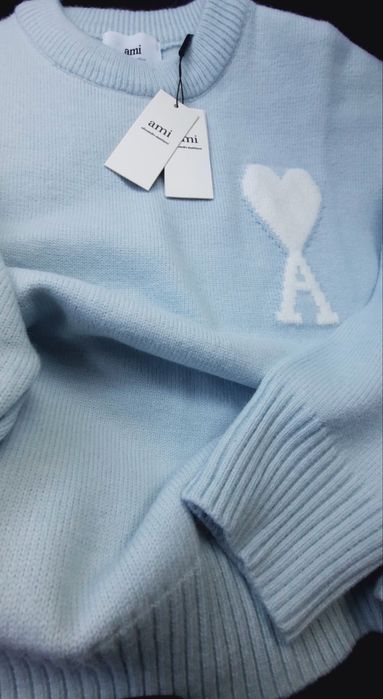 Свитер в стиле  Амі