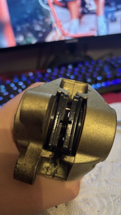 Zacisk brembo przód yamaha aerox