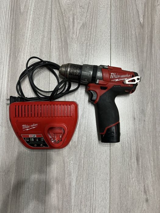 DeWalt , Makita, Milwaukee, Skil та інший інструмент.