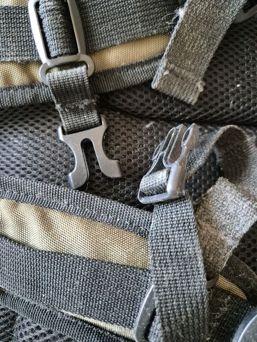 Mochilia campismo/caminhada 55 litros