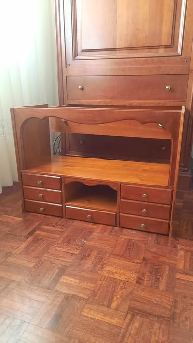 Móvel cómoda e escravaninha (madeira verdadeira)