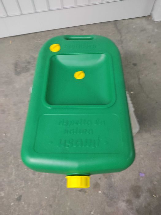 Recipiente para mudança da óleo da sua viatura