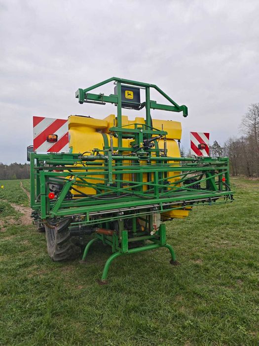 Opryskiwacz john deere 410