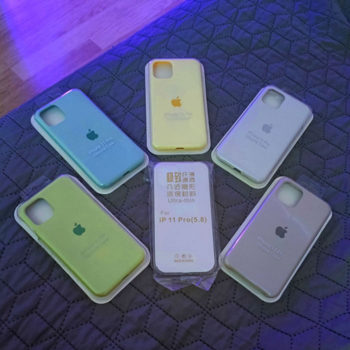 Чохли на Iphone 11 pro