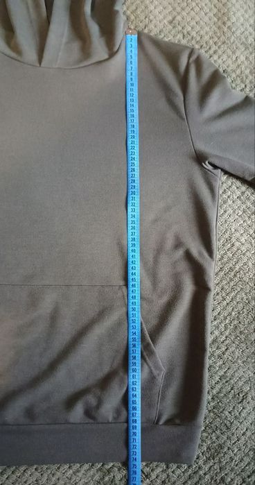 Продам худі в гарному стані.