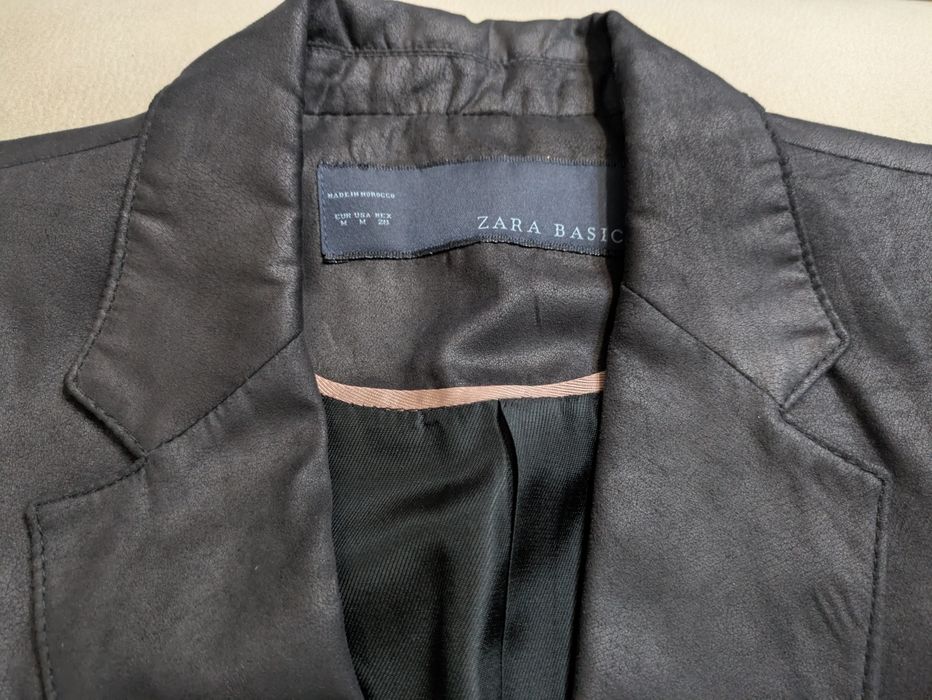 Blazer preto da Zara