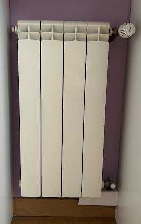 Vendo Radiador Parede