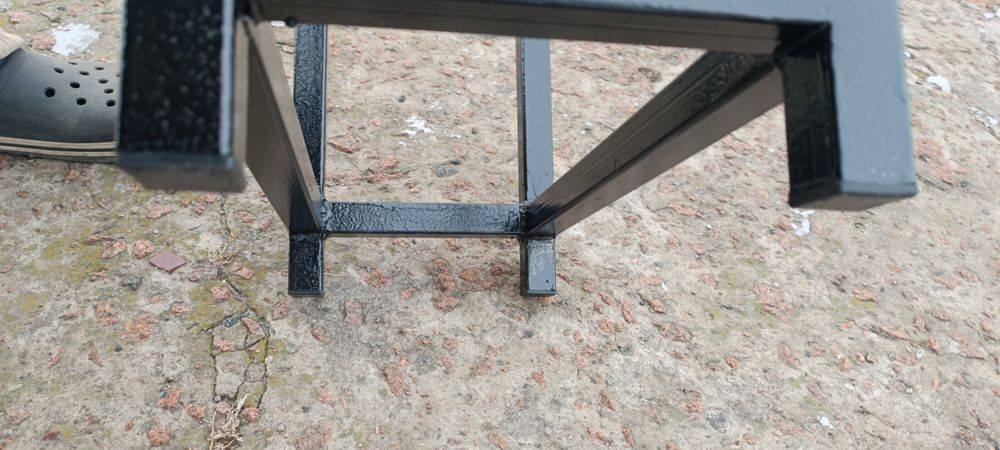 Дровничок металевий