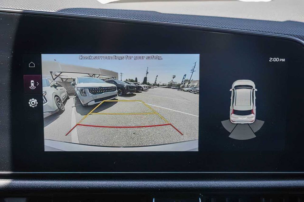 Kia Niro EX Hybrid      2023