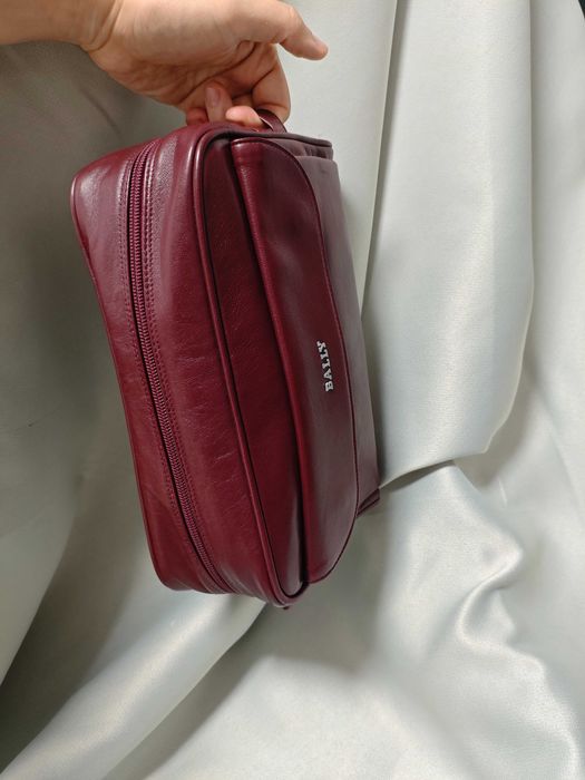 Bally бордова шкіряна сумка чоловіча косметична несесер подарункова
