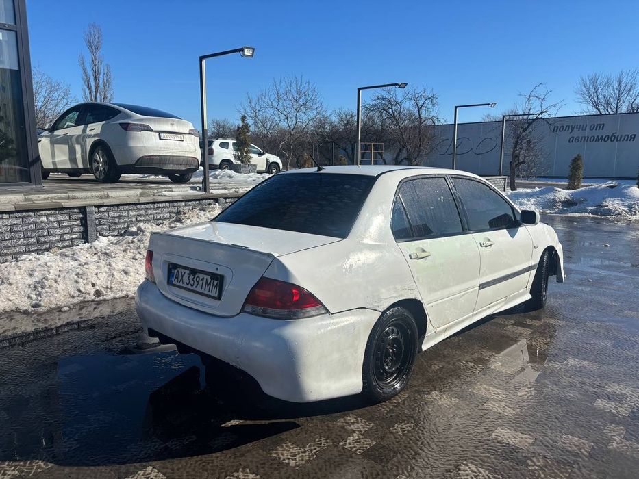 Продам Mitsubishi Lancer