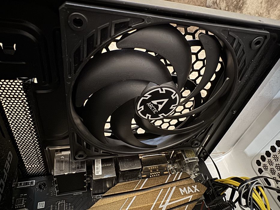 Корпус GameMax Elysium White