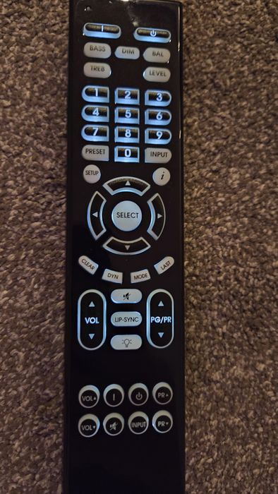 Anthem Avm 60  cyfrowy procesor kina domowego plus końcówka mocy Audiolab 8200X7 k
