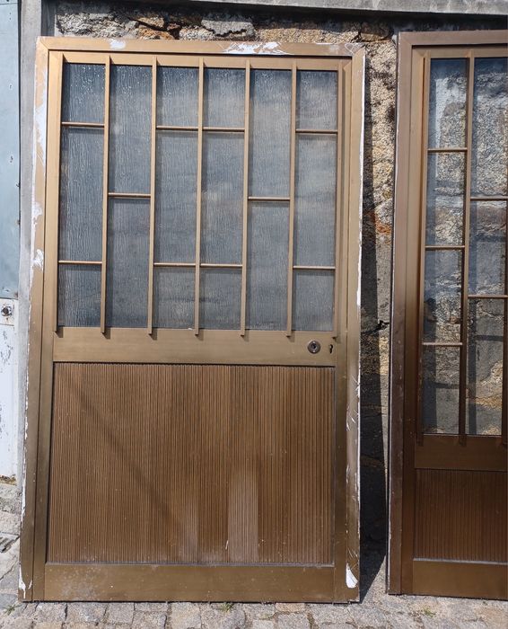 Portas e janelas grandes