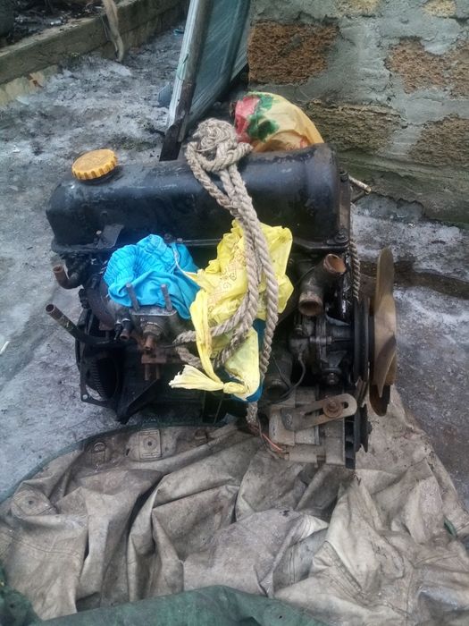 Мотор ваз 2103 з коробкой