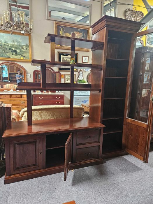 Móvel / Estante de sala ou escritório em madeira maciça - óptimo