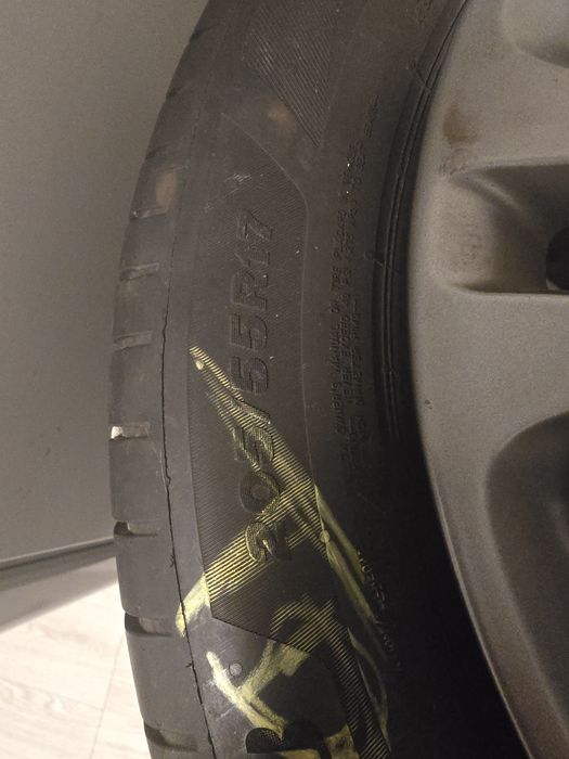 4 jantes mercedes com pneus