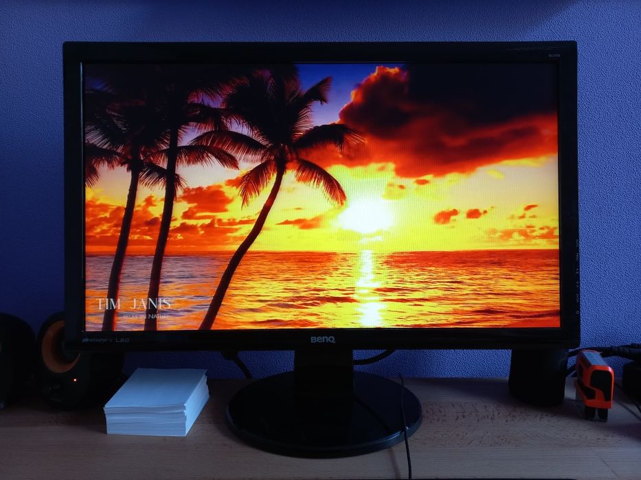 Компьютер офисный в хорошем состоянии