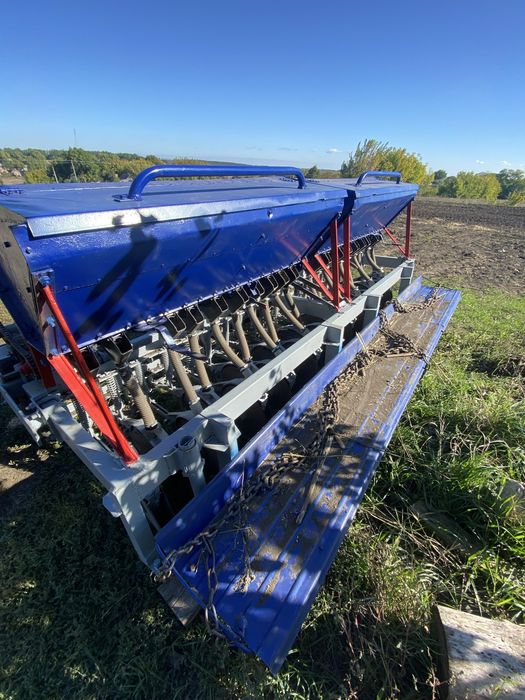 продам або обміняю навісну сіялку СЗ 3.0