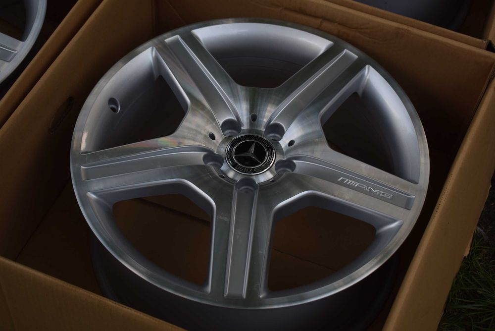 Mercedes AMG S W221 CL C216 W222 E w213 C 63 W204 oem Wierzbica • OLX.pl