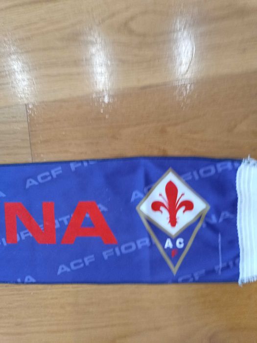 Cachecol Fiorentina novo em cetim _B023