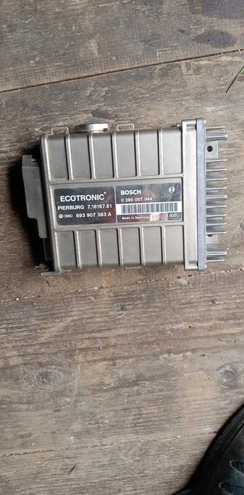 ЕБУ блок керування двигуна BOSH Ауді 80 .Гольф 2 .Джета 2 1.6