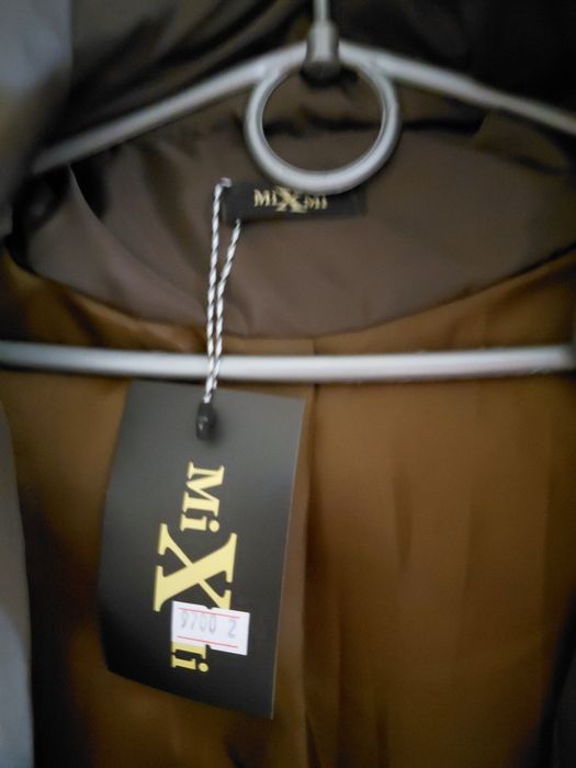 Пальто з капюшоном