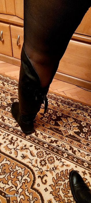 Продам фирменные женские кожаные сапоги ботфорты пр фирмы RYLKO пр Гер