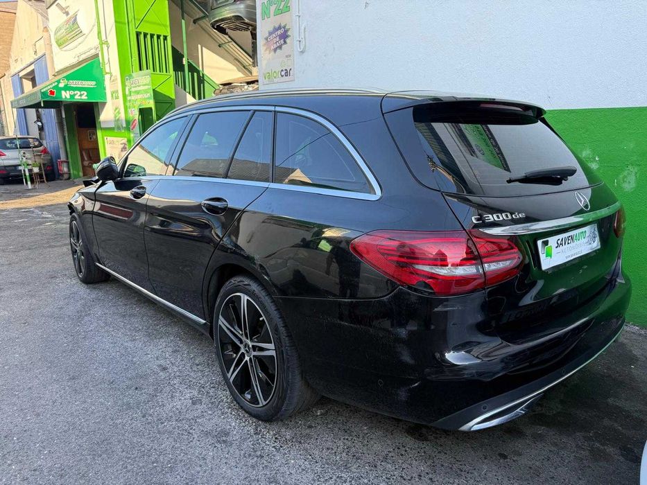 Mercedes Classe C300 Diesel/elétrica automatica 2021