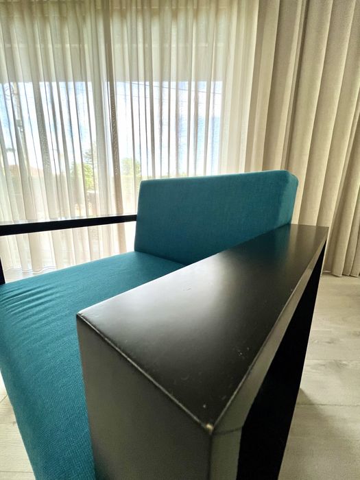 Dois Cadeiroes azul petroleo