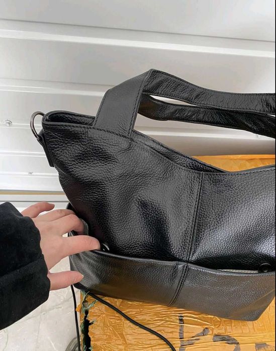 Сумка жіноча шкіряна м'яка чорна, бежева, синя, зелена(є довга ручка)