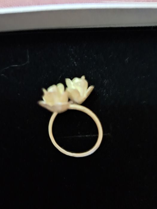 Anel em prata com duas flores