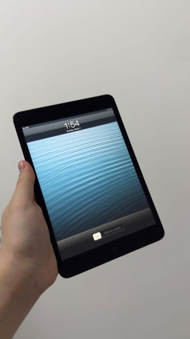 iPad mini 1 | iOS 6 | 32 GB