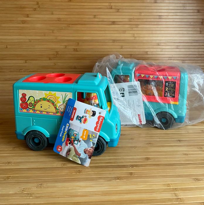 Фуд-фургон Fisher-Price Little People Serve It Up Food Truck GTT73