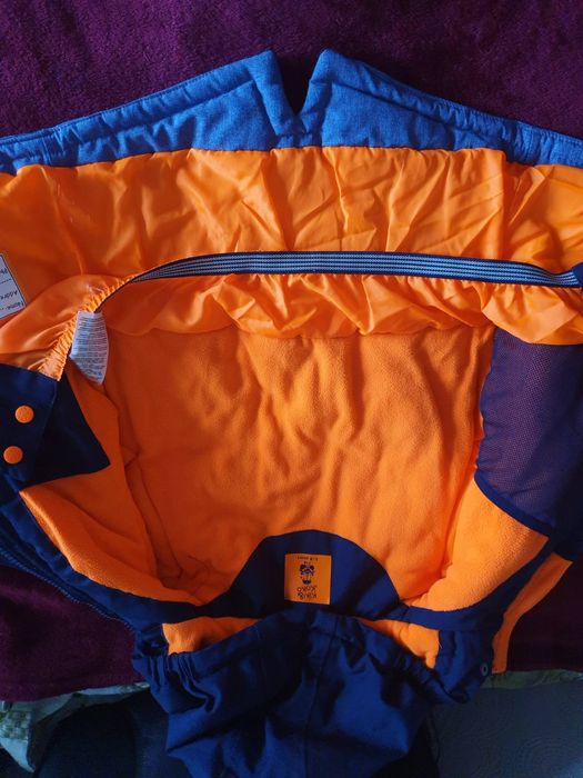 Новая куртка на мальчика 5-8 лет