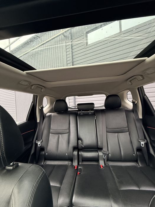 Nissan Rogue • 2015 • Дизель • Максимальна комплектація