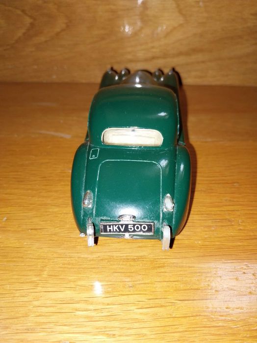 Jaguar XK120 - Miniatura Burago