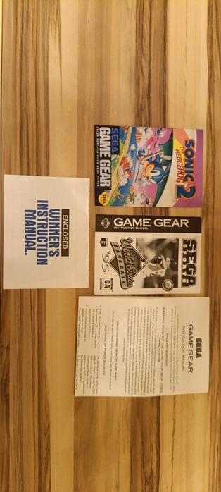 Sega game gear + картриджи продам