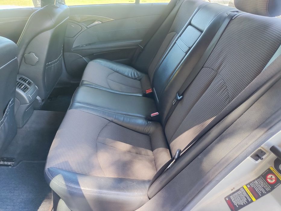 Mercedes  Avantgard E 220cdi Automático